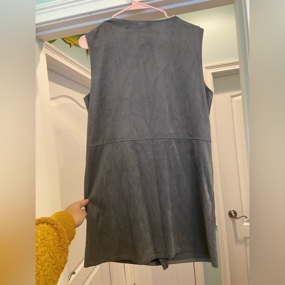 Sophie Max Faux Velvet Grey Mini Dress - Picture 3 of 7